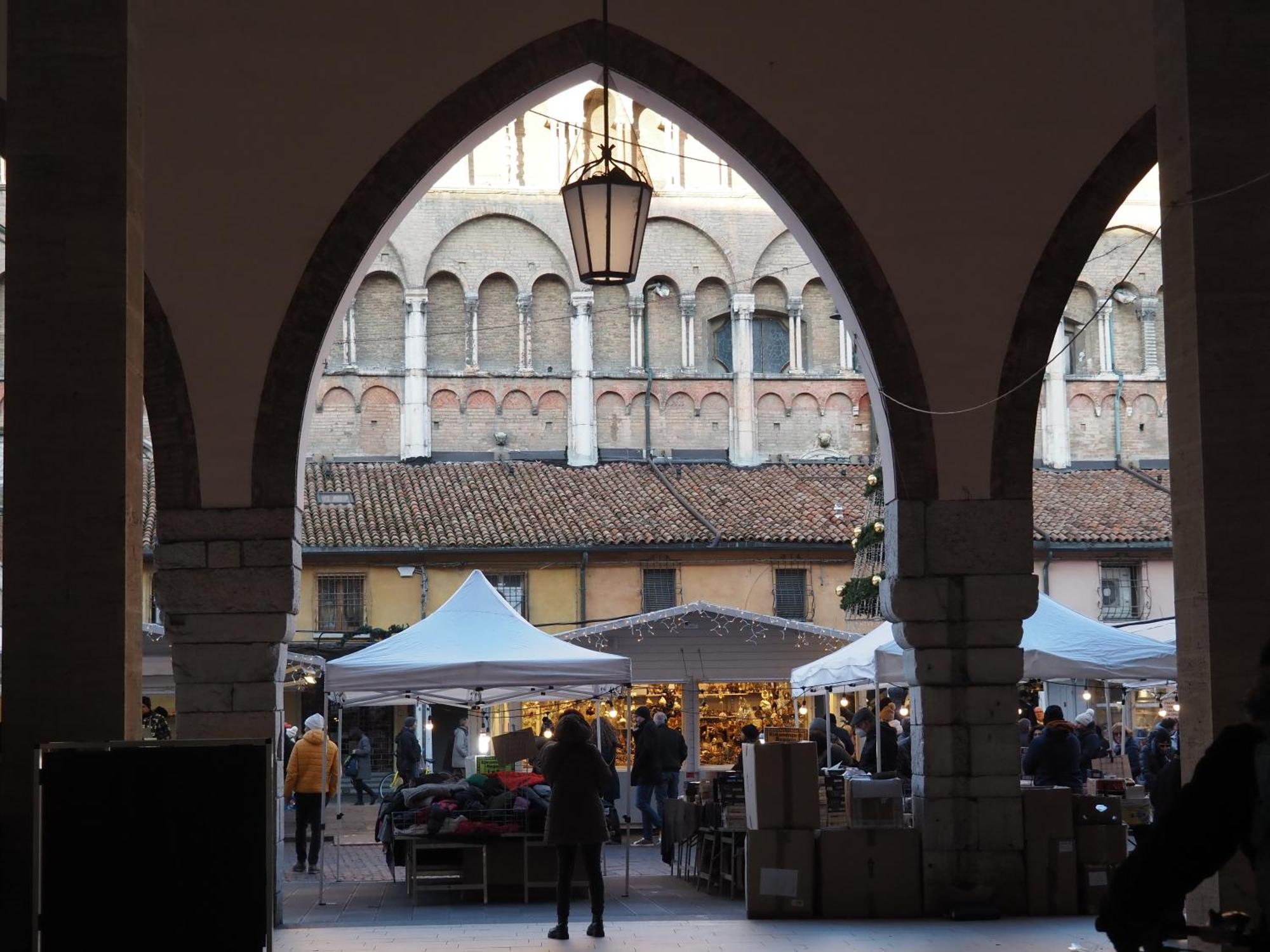 A Room For You Ferrara Exterior photo